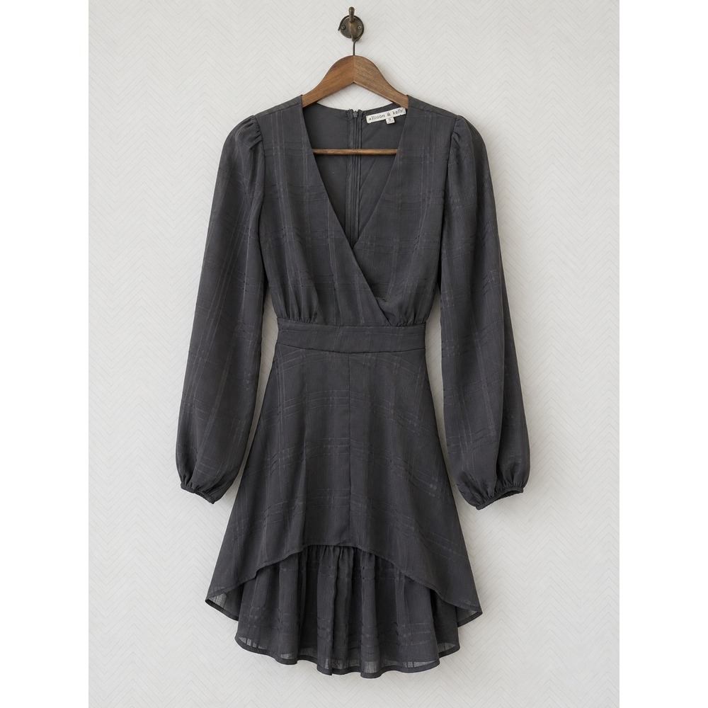Allison & Kelly Mini Dress Plaid Long Sleeve V-Neck High-Low Grey Size S
